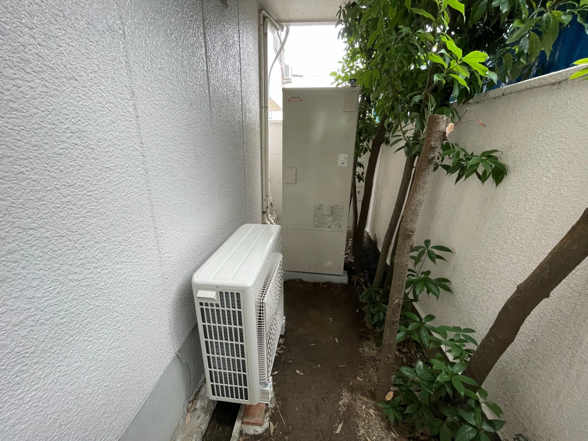 滋賀県の戸建て住宅でエコキュートの交換をさせて頂きました。